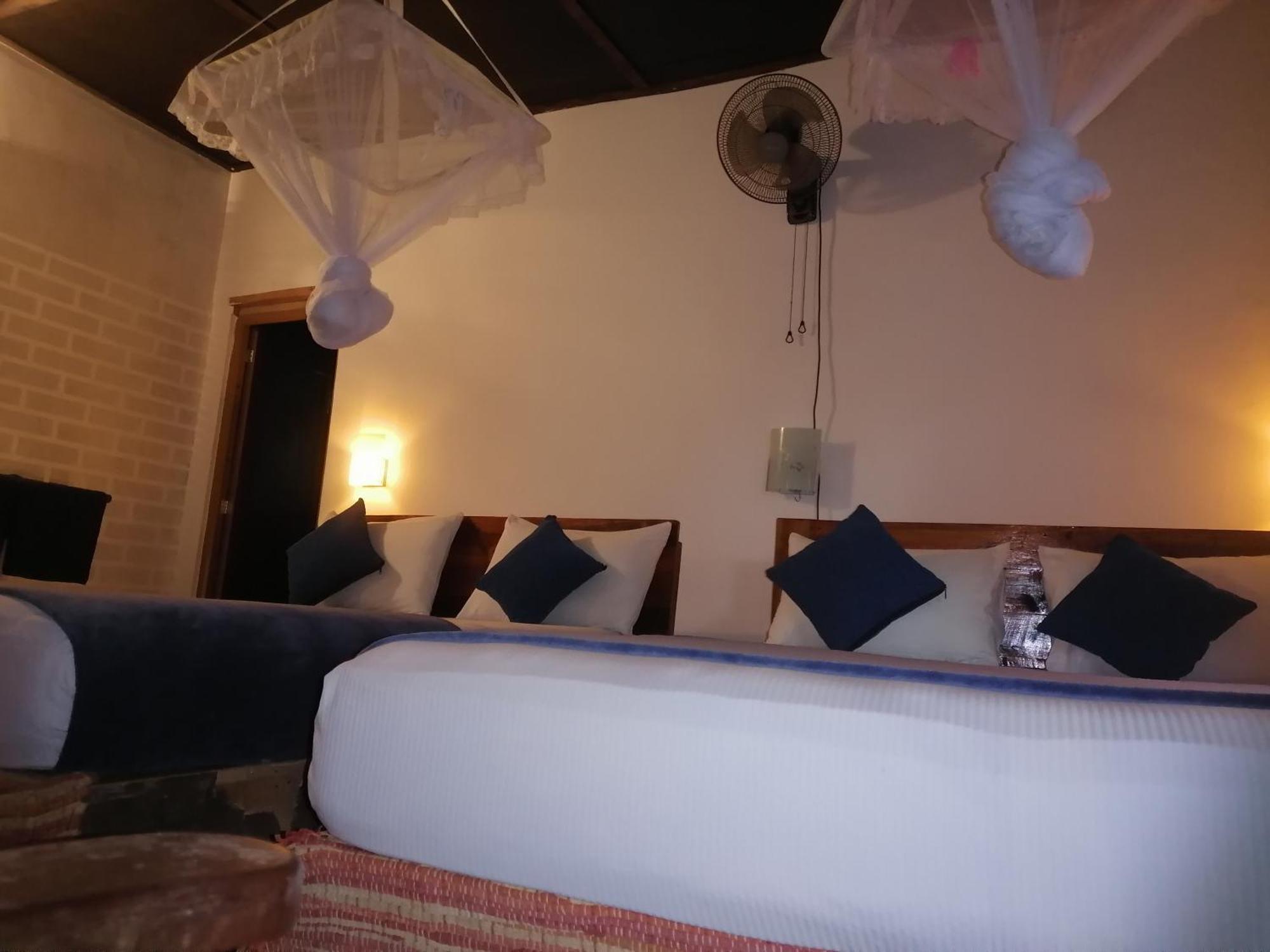 אלה Summer Villa חדר תמונה